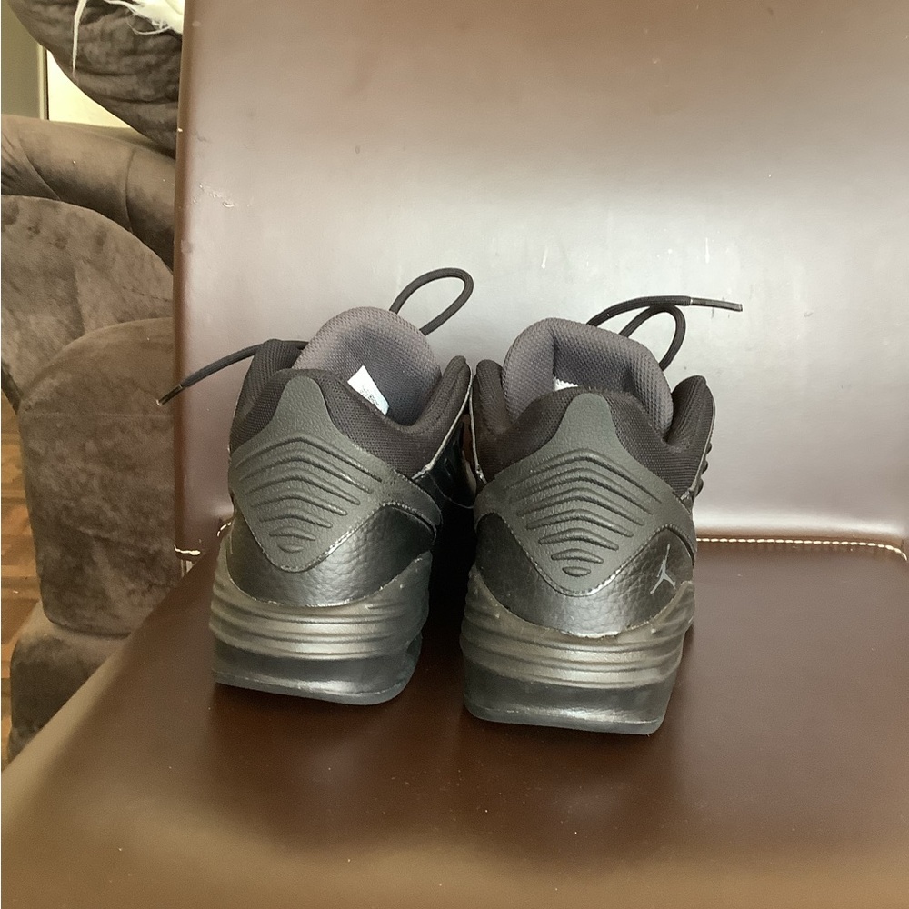 Men Nike Jordans! Only worn once.